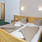 아파트 Montana 나우더스