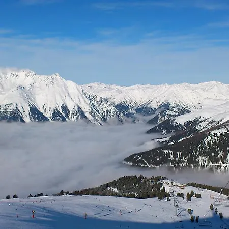 Apartament Montana *